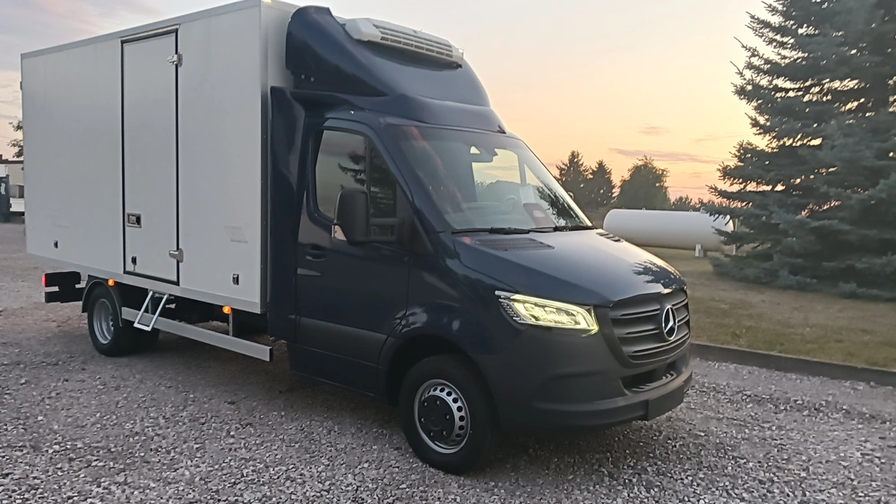 Kontener-Izoterma Mercedes Sprinter